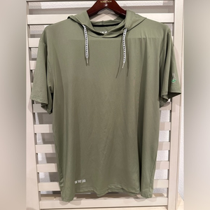 In the lab‎ short sleeve hoodie